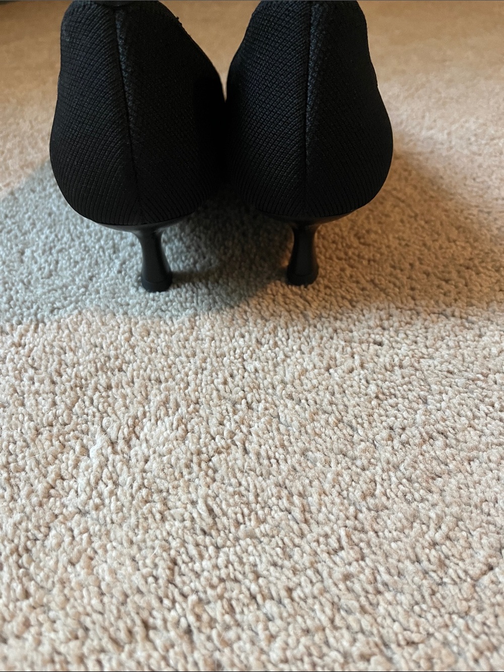 Vivaia Scarlett pointed toe kitten heels - Picture 3 of 4